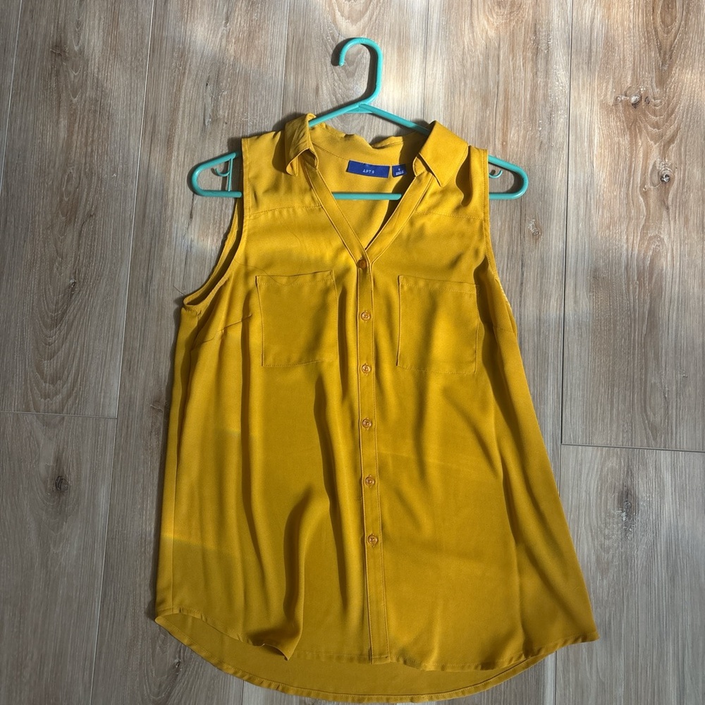 Apt. 9 Yellow Sleeveless Blouse